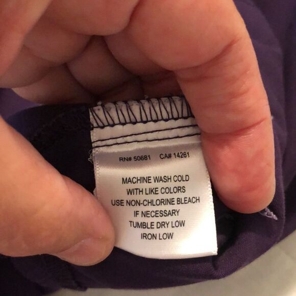 Grey’s Anatomy M Deep Purple Plum Scrub Top - Picture 12 of 15